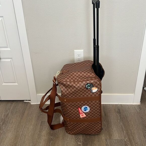 Harry Potter Carry-on Soft Side Wheeled Duffel Luggage, NWT - Rare